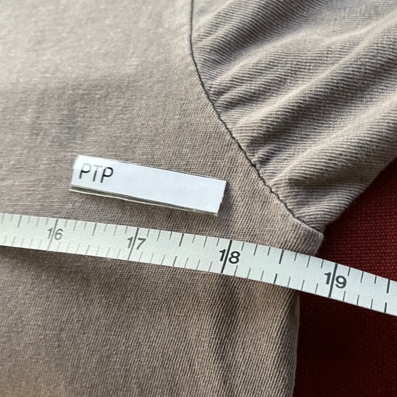 Football Taupe Graphic T-Shirt SS Sz S - Picture 8 of 9